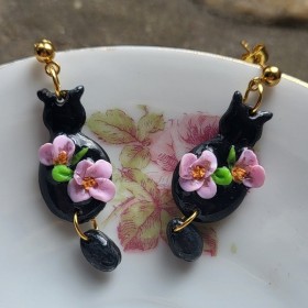 Cathy, boucles d'oreilles chat fleuri