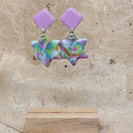 Boucles d’oreilles Pastélia pendants étoiles & carrés – Bijou artisanal pastel en argent