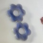 Pampilles Laurette bleues ciel en opaline, création artisanale De Perles en Bijoux – accessoires légers et interchangeables