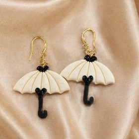 Boucles d’oreilles Parapluie de Cherbourg – Bijou fait main en argent et pâte polymère
